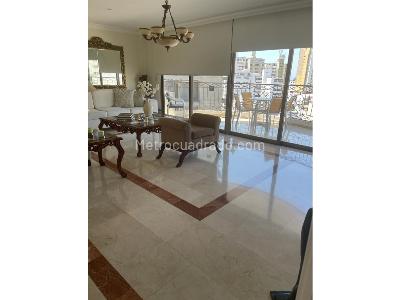 Apartamento de 4 alcobas en venta en Rodadero Norte, Santa Marta, 250 m² · foto 2 de 11