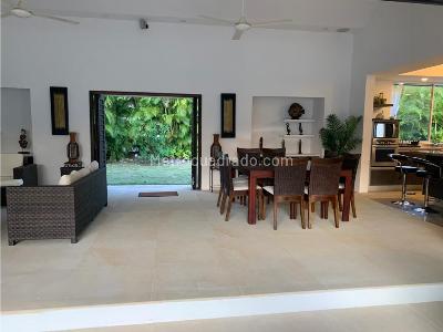 Casa de 5 alcobas en venta en Peñalisa, Girardot, 287 m² · foto 14 de 20