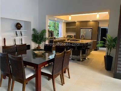 Casa de 5 alcobas en venta en Peñalisa, Girardot, 287 m² · foto 15 de 20