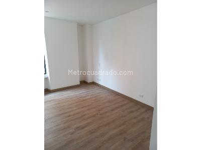 Apartamento en venta en El Refugio, Bogotá · foto 8 de 19