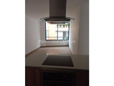 Apartamento en venta en El Refugio, Bogotá · foto 13 de 19