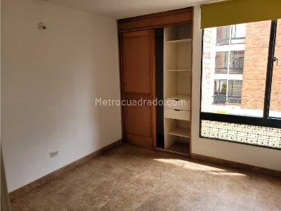 Apartamento de 3 alcobas en venta en Balcones De Oriente, Bogotá, 70 m² · foto 12 de 16
