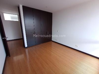 Apartamento en venta en Bella Suiza, Bogotá · foto 10 de 19