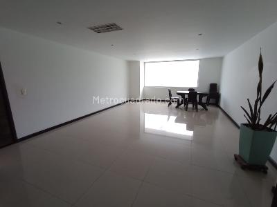 Apartamento en venta en Bella Suiza, Bogotá · foto 5 de 19