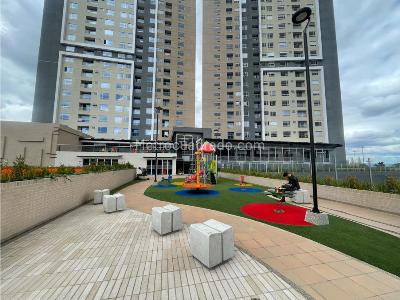 Apartamento en arriendo en Centro, Bogotá · foto 2 de 20