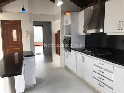 Casa en venta en Vereda El Hato, La Calera · foto 3 de 20