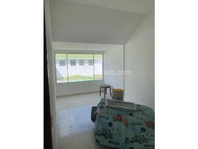Casa de 3 alcobas en venta en Aqualina, Girardot, 114 m² · foto 9 de 11