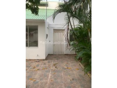 Casa de 3 alcobas en venta en Aqualina, Girardot, 114 m² · foto 10 de 11