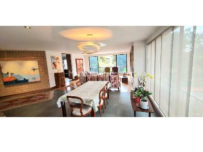 Apartamento de 3 alcobas en venta en Santa Barbara, Bogotá, 211 m² · foto 2 de 20