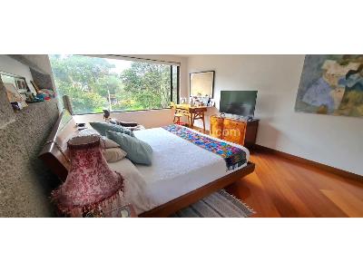 Apartamento de 3 alcobas en venta en Santa Barbara, Bogotá, 211 m² · foto 3 de 20