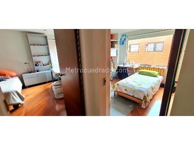 Apartamento de 3 alcobas en venta en Santa Barbara, Bogotá, 211 m² · foto 14 de 20