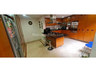 Apartamento de 5 alcobas en venta en Chico Navarra, Bogotá, 324 m² · foto 6 de 20