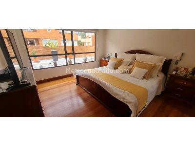Apartamento de 5 alcobas en venta en Chico Navarra, Bogotá, 324 m² · foto 10 de 20