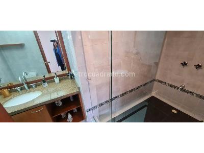 Apartamento de 5 alcobas en venta en Chico Navarra, Bogotá, 324 m² · foto 15 de 20