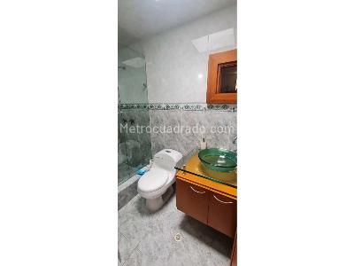 Apartamento de 5 alcobas en venta en Chico Navarra, Bogotá, 324 m² · foto 19 de 20