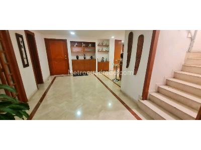 Apartamento de 5 alcobas en venta en Chico Navarra, Bogotá, 324 m² · foto 20 de 20