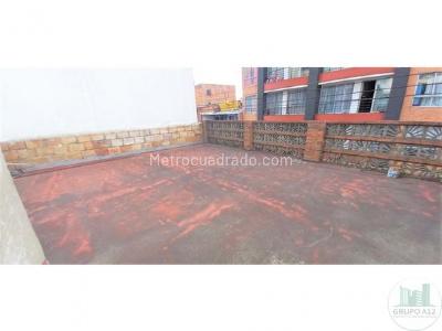 Casa de 5 alcobas en venta en Boyaca Real, Bogotá, 450 m² · foto 3 de 12