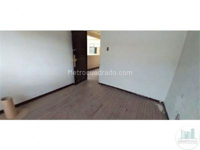 Casa de 5 alcobas en venta en Boyaca Real, Bogotá, 450 m² · foto 5 de 12