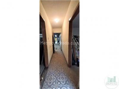 Casa de 5 alcobas en venta en Boyaca Real, Bogotá, 450 m² · foto 7 de 12