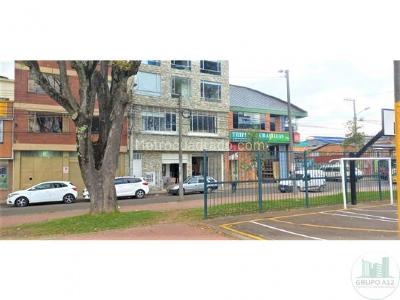 Casa de 5 alcobas en venta en Boyaca Real, Bogotá, 450 m² · foto 9 de 12