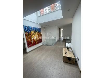 Casa de 4 alcobas en venta en Sotileza, Bogotá, 500 m² · foto 8 de 20