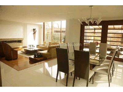 Casa de 4 alcobas en venta en San Jose De Bavaria, Bogotá, 837 m² · foto 4 de 20