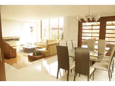 Casa de 4 alcobas en venta en San Jose De Bavaria, Bogotá, 837 m² · foto 6 de 20