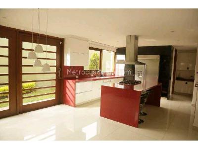 Casa de 4 alcobas en venta en San Jose De Bavaria, Bogotá, 837 m² · foto 15 de 20