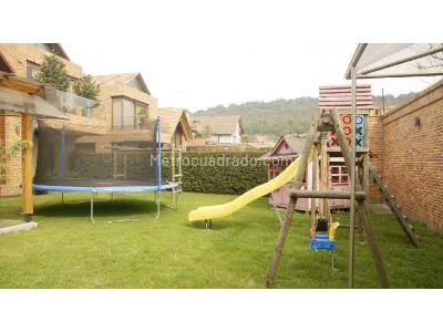 Casa de 4 alcobas en venta en San Jose De Bavaria, Bogotá, 837 m² · foto 19 de 20