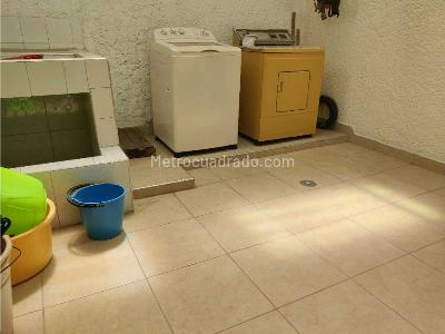 Casa de 4 alcobas en venta en El Batán, Bogotá, 220 m² · foto 12 de 20
