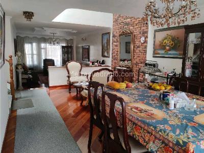 Casa de 4 alcobas en venta en El Batán, Bogotá, 220 m² · foto 8 de 20