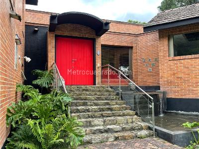 Casa en venta en Norte Lagos De Torca, Bogotá · foto 2 de 20