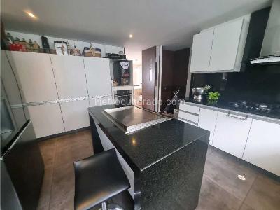 Apartamento de 4 alcobas en venta en Los Lagartos, Bogotá, 280 m² · foto 11 de 20