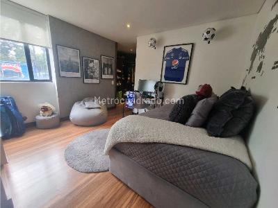 Apartamento de 4 alcobas en venta en Los Lagartos, Bogotá, 280 m² · foto 17 de 20