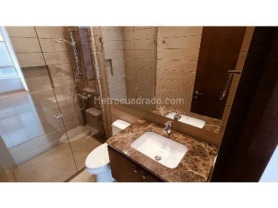 Apartamento de 3 alcobas en venta en Chico, Bogotá, 310 m² · foto 15 de 20