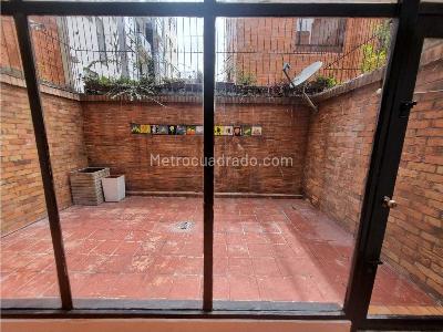 Casa de 3 alcobas en venta en Chico Navarra, Bogotá, 180 m² · foto 4 de 20