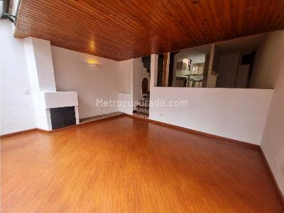 Casa de 3 alcobas en venta en Chico Navarra, Bogotá, 180 m² · foto 5 de 20