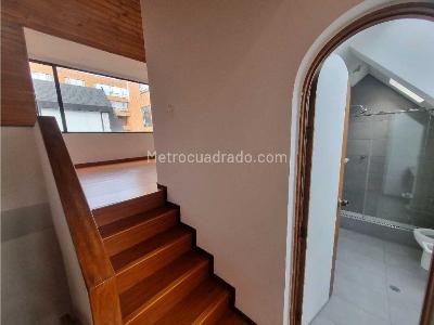 Casa de 3 alcobas en venta en Chico Navarra, Bogotá, 180 m² · foto 20 de 20