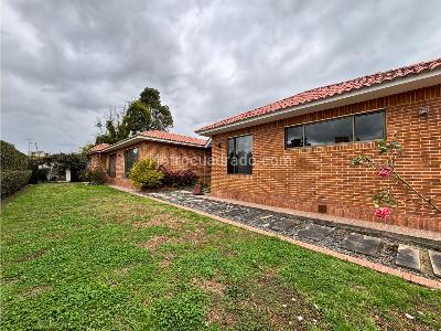 Casa de 3 alcobas en venta en Cajica, Cajicá, 738 m² · foto 6 de 20