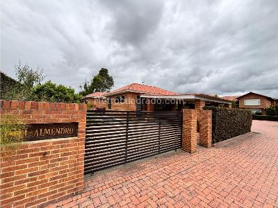 Casa de 3 alcobas en venta en Cajica, Cajicá, 738 m² · foto 15 de 20