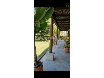 Casa de 5 alcobas en venta en Llanogrande, Rionegro, 450 m² · foto 2 de 18