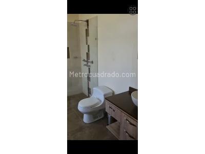 Casa de 5 alcobas en venta en Llanogrande, Rionegro, 450 m² · foto 7 de 18