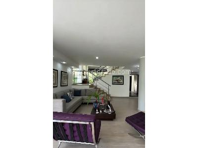 Casa de 3 alcobas en venta en Cabecera Del Llano, Bucaramanga, 290 m² · foto 5 de 12