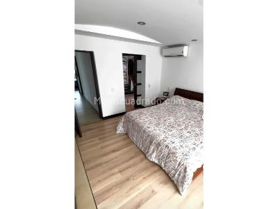 Casa de 3 alcobas en venta en Cabecera Del Llano, Bucaramanga, 290 m² · foto 7 de 12
