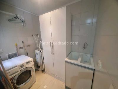Apartamento de 1 alcoba en arriendo en Chico Reservado, Bogotá, 62 m² · foto 8 de 19