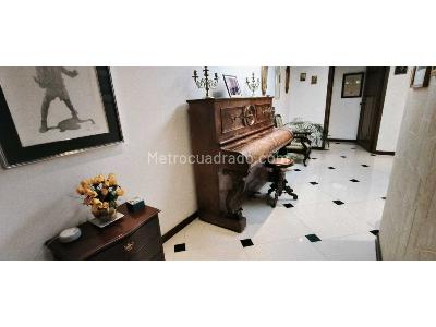 Apartamento en venta en Santa Barbara, Bogotá · foto 2 de 20
