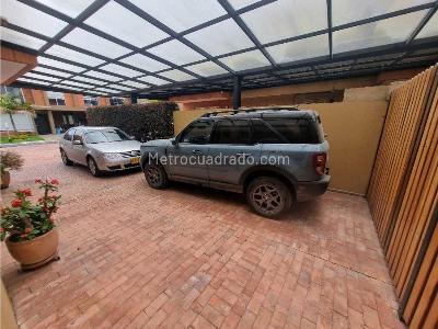 Casa de 4 alcobas en venta en Cajica, Cajicá, 220 m² · foto 12 de 20