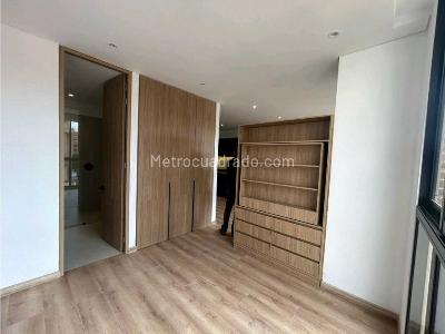 Apartaestudio en venta en Chapinero, Bogotá, 32 m² · foto 4 de 8
