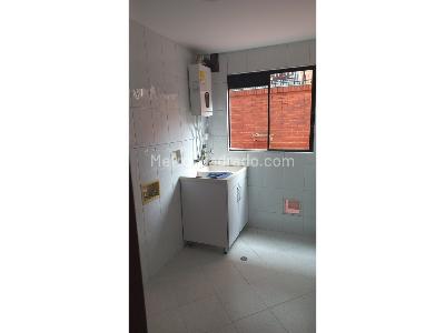 Apartamento de 3 alcobas en arriendo en Chico Navarra, Bogotá, 205 m² · foto 16 de 20