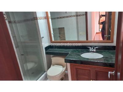 Apartamento de 3 alcobas en arriendo en Chico Navarra, Bogotá, 205 m² · foto 17 de 20